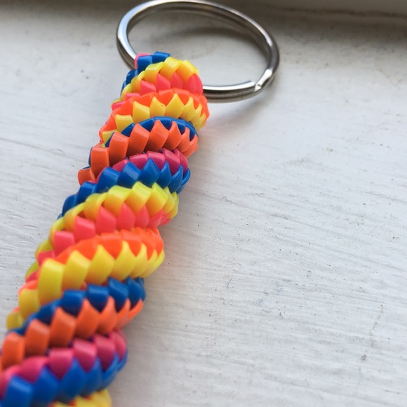 Handmade neon gimp key chain - Picture 3 of 3